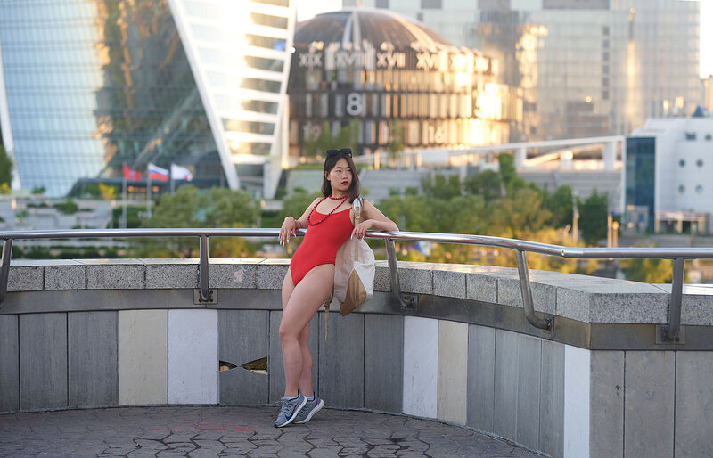 Галя, 21